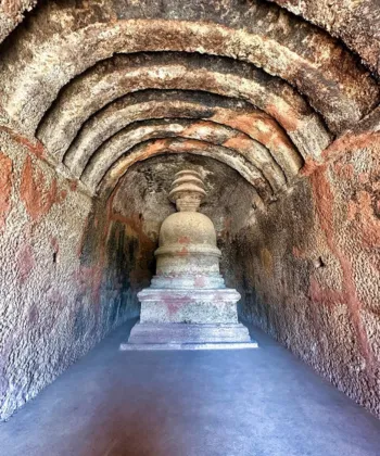 Dhamnar Caves